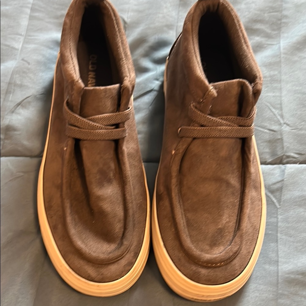 Old Navy Boys Suede Shoes